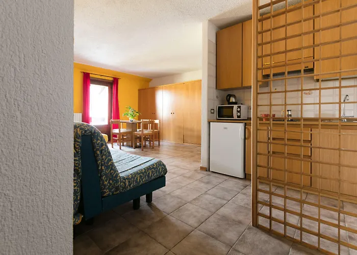 Adele 3* ליביניו