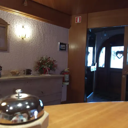 Adele Hotel