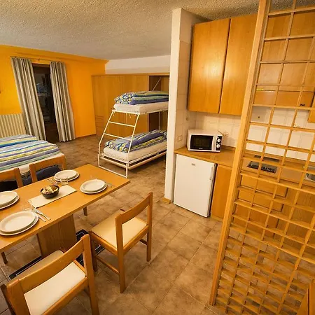 Hotel Adele 3*