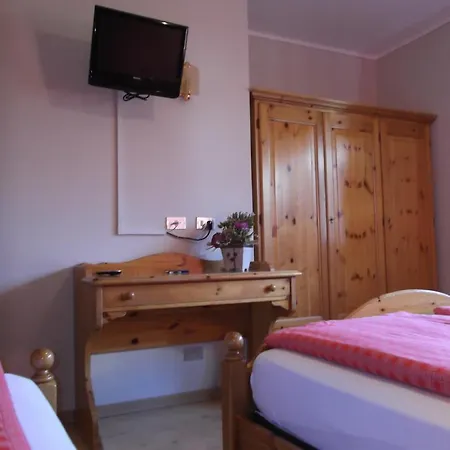 Adele Ξενοδοχείο